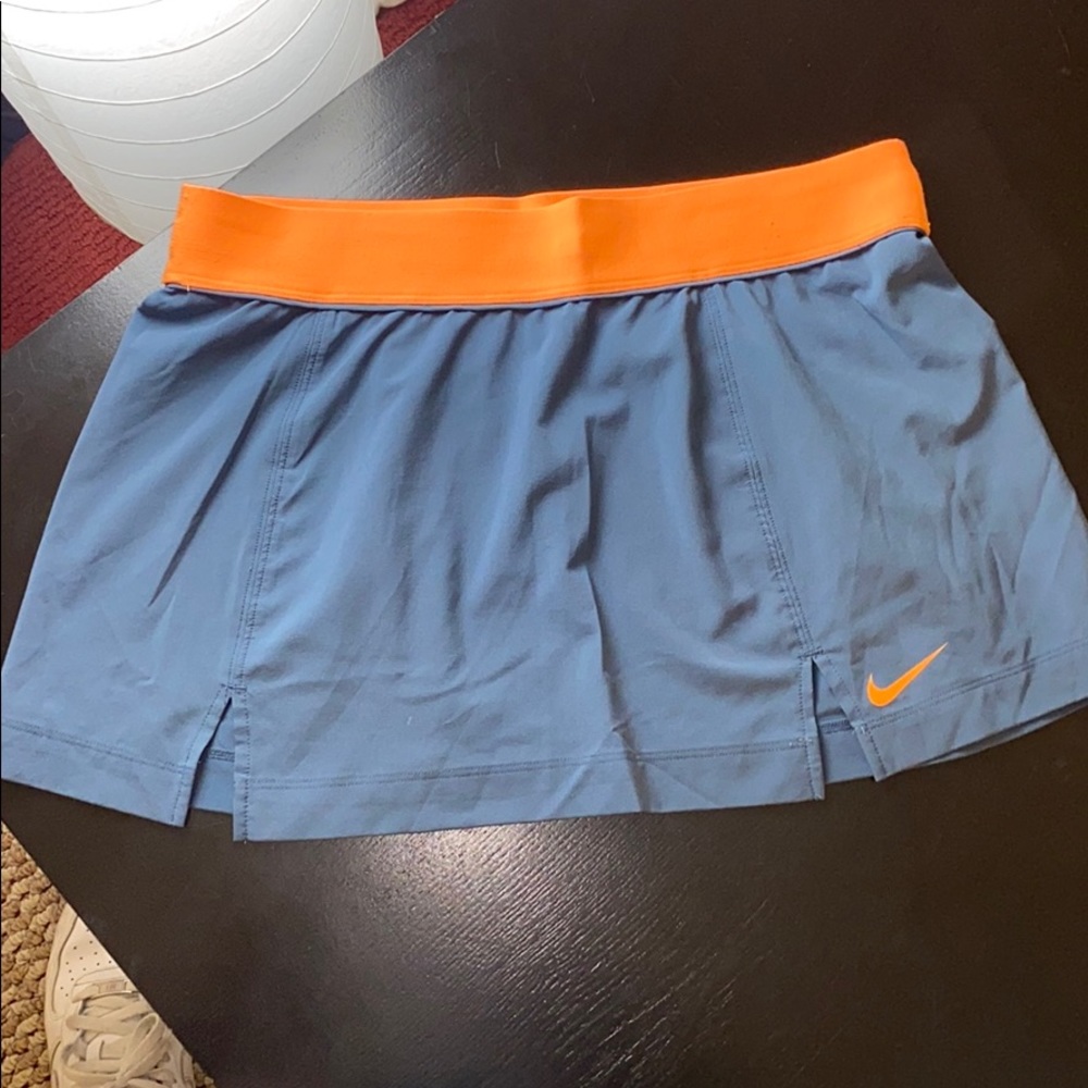 Nike women’s dri-fit skirt